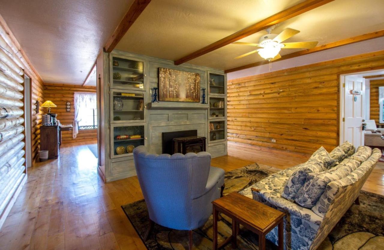 Quarter Horse Inn & Lodge Williams Luaran gambar