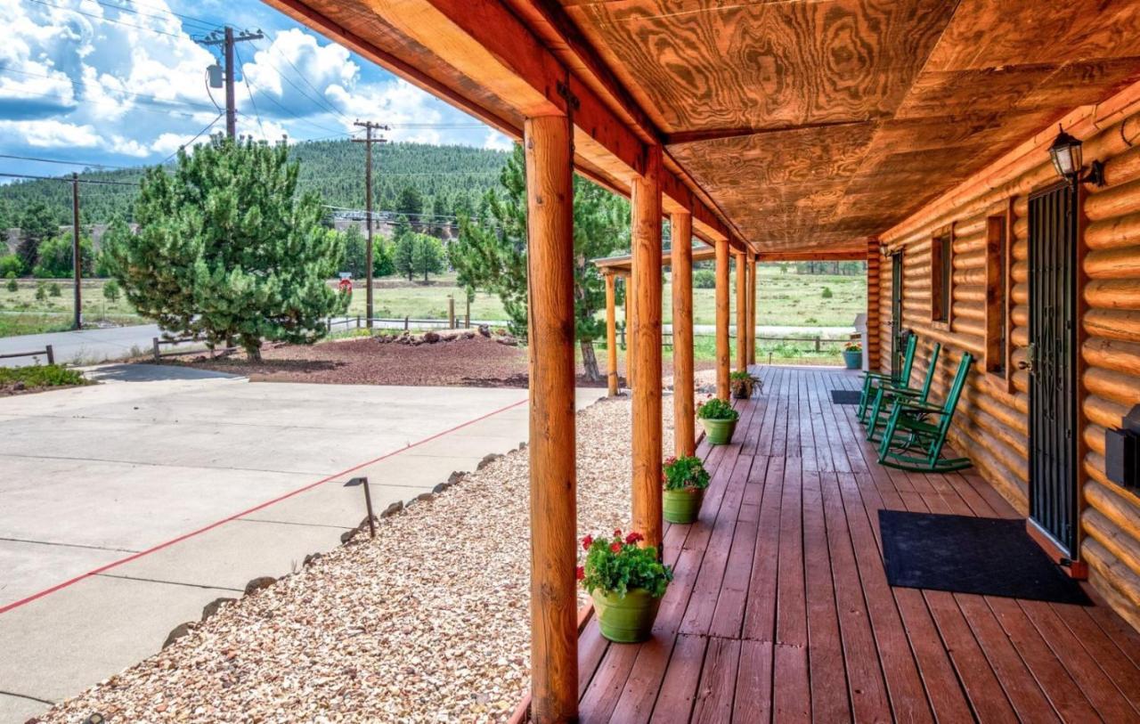Quarter Horse Inn & Lodge Williams Luaran gambar