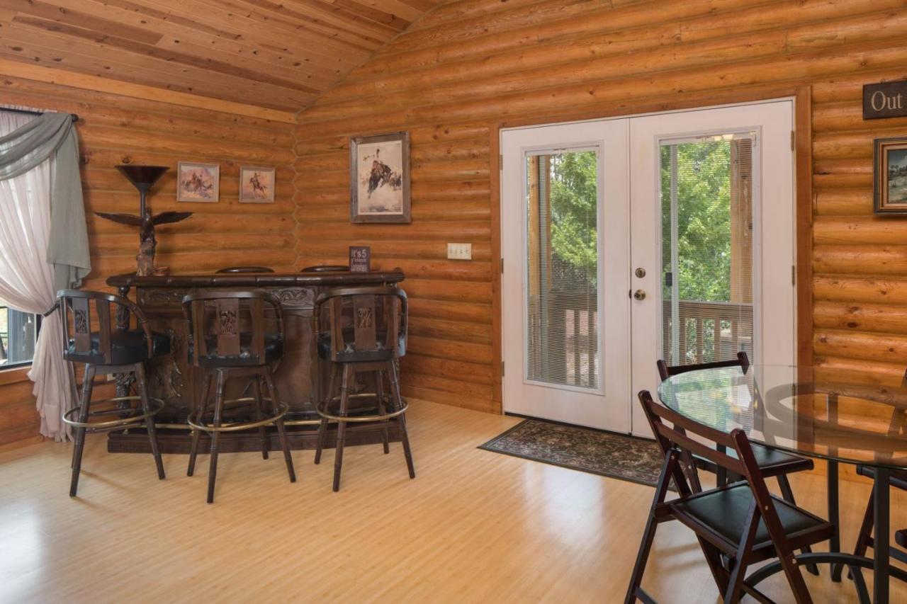 Quarter Horse Inn & Lodge Williams Luaran gambar