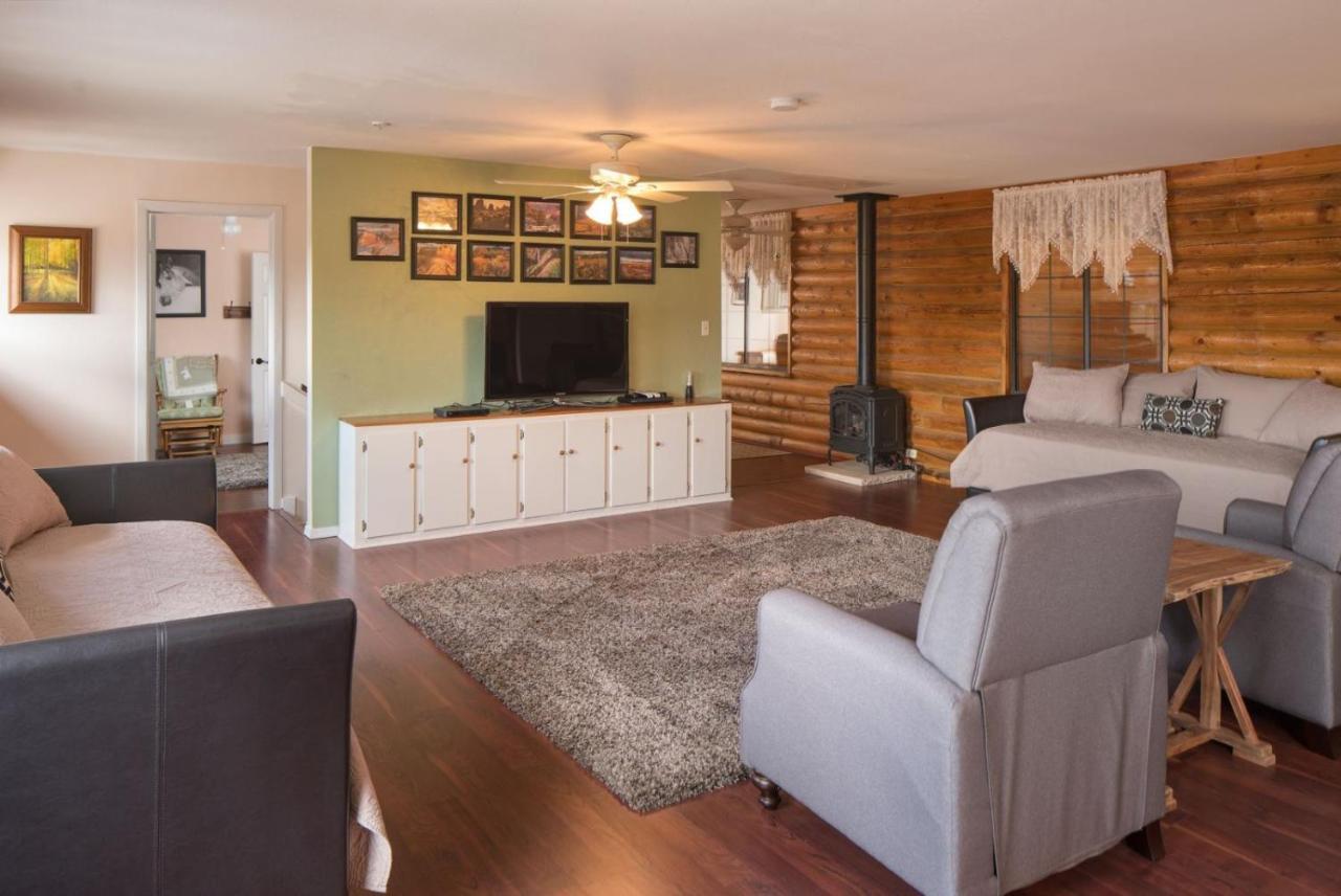 Quarter Horse Inn & Lodge Williams Luaran gambar