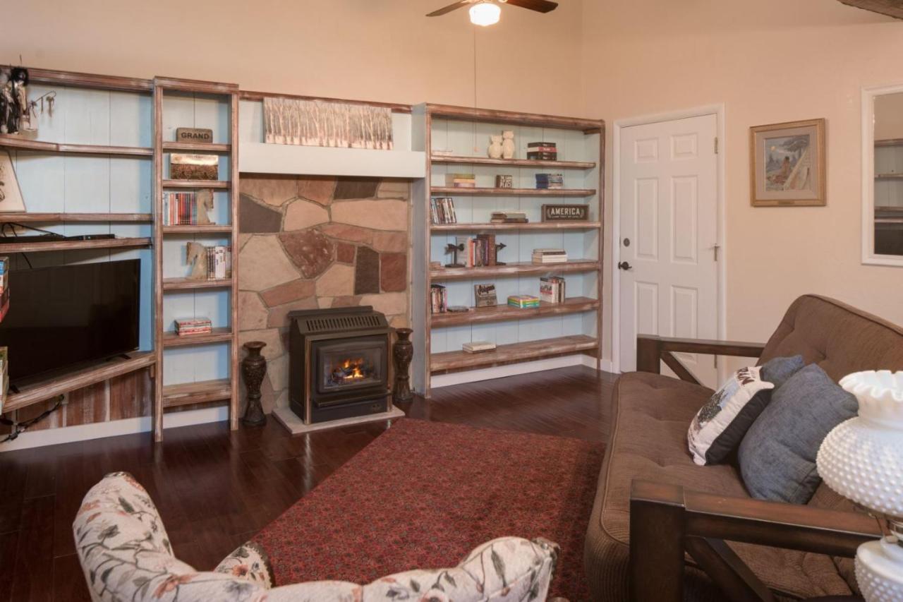 Quarter Horse Inn & Lodge Williams Luaran gambar