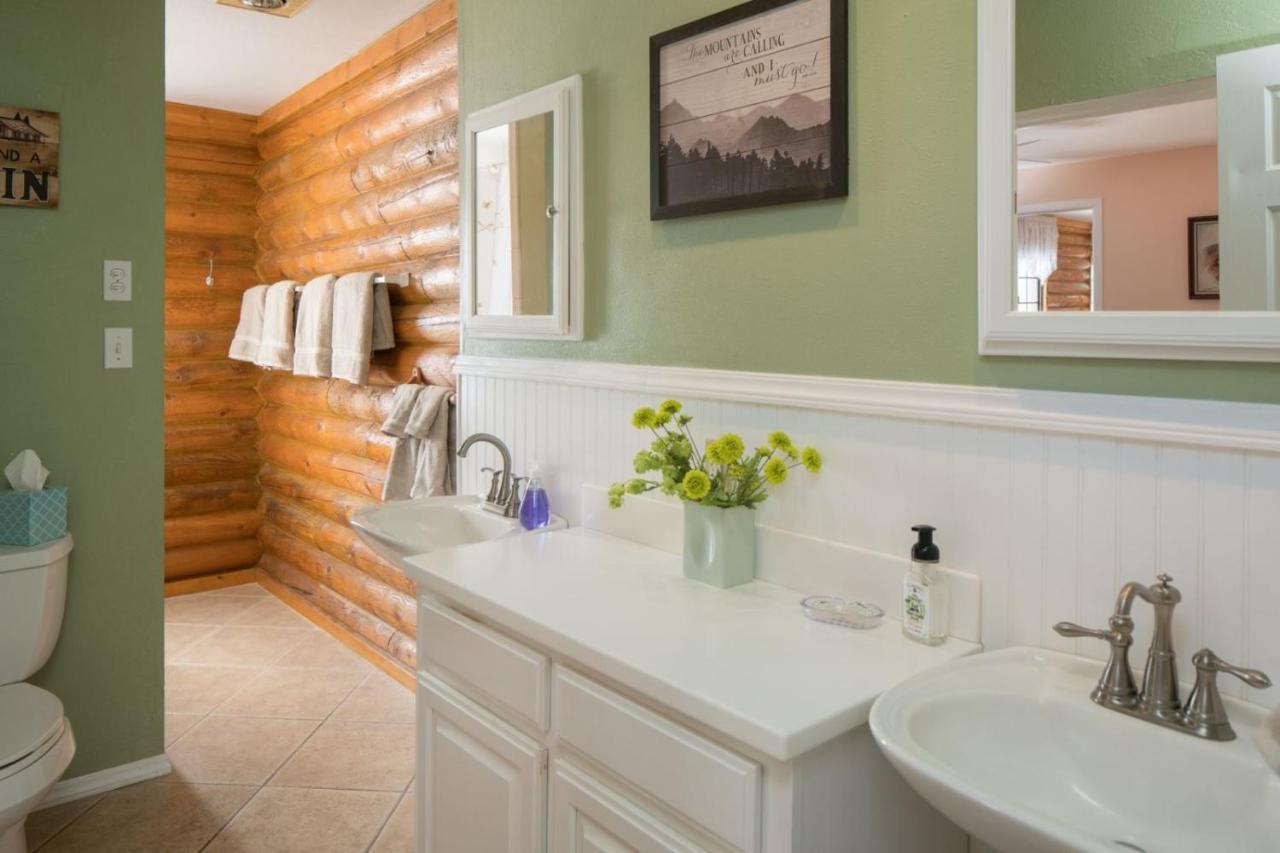 Quarter Horse Inn & Lodge Williams Luaran gambar